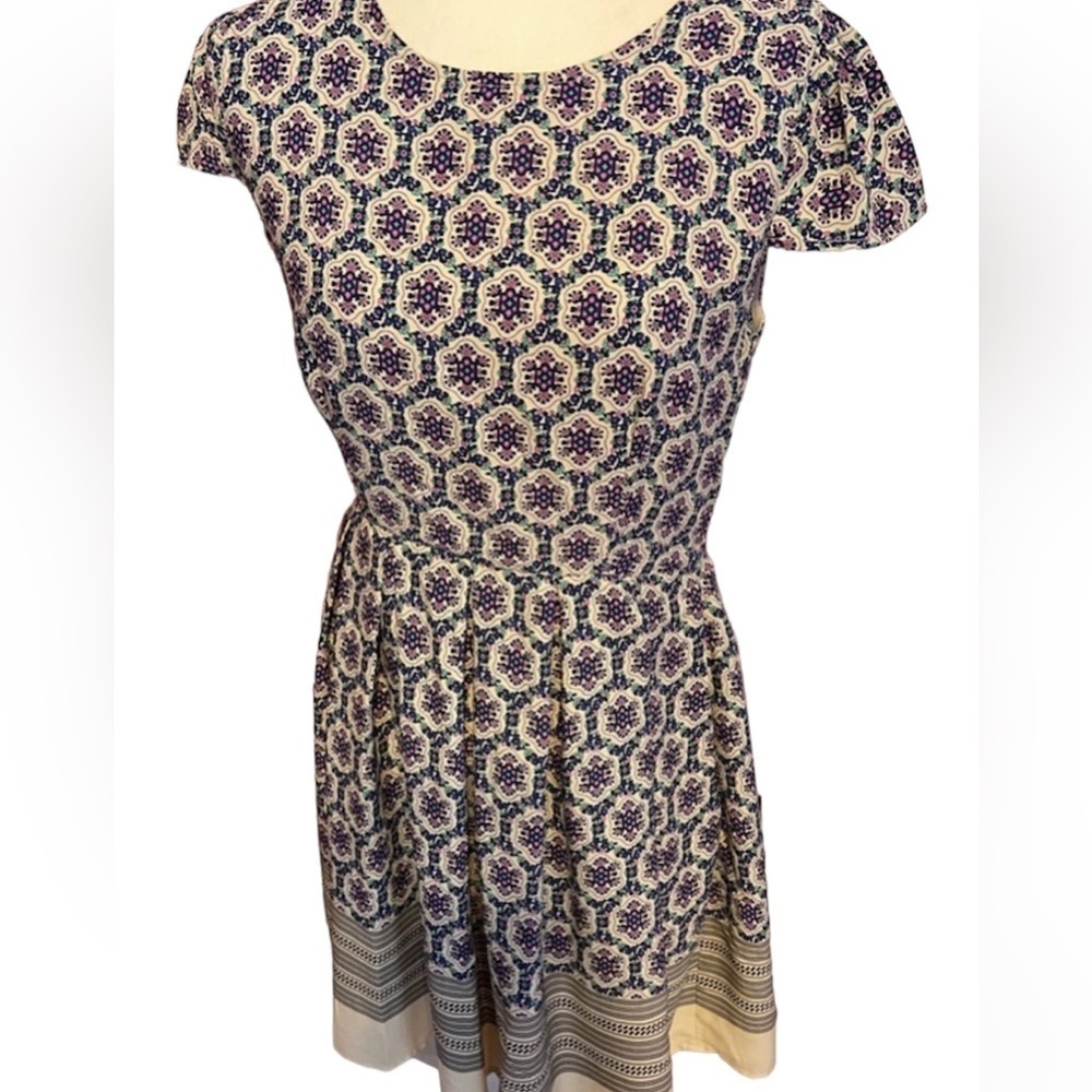 Lulu’s Open Back Dress L